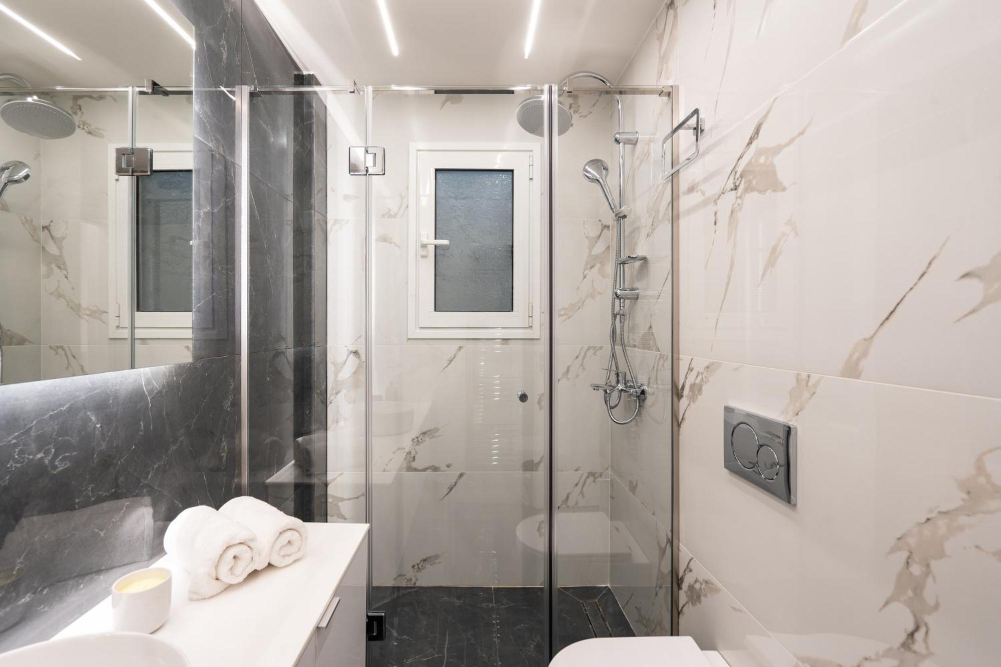 Exclusive And Deluxe Apartment In Athens City Esterno foto
